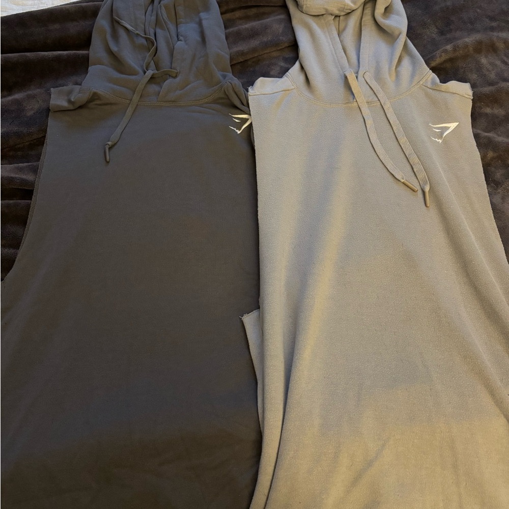 Bundle of 2 Gymshark sleeveless/cutoff hoodie
